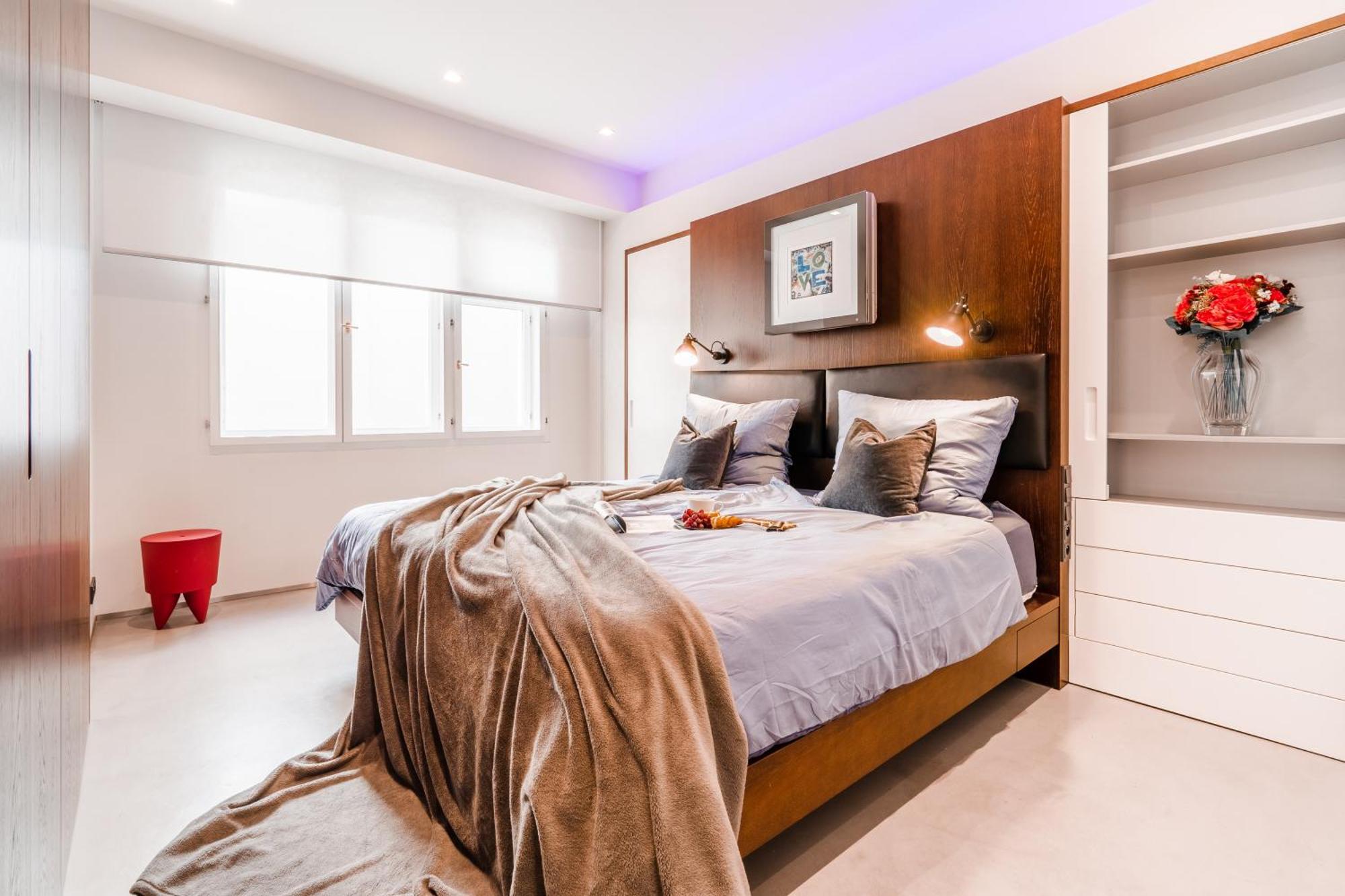 Apartment The Grand Krocinova Loft - Golden Bond Retreat